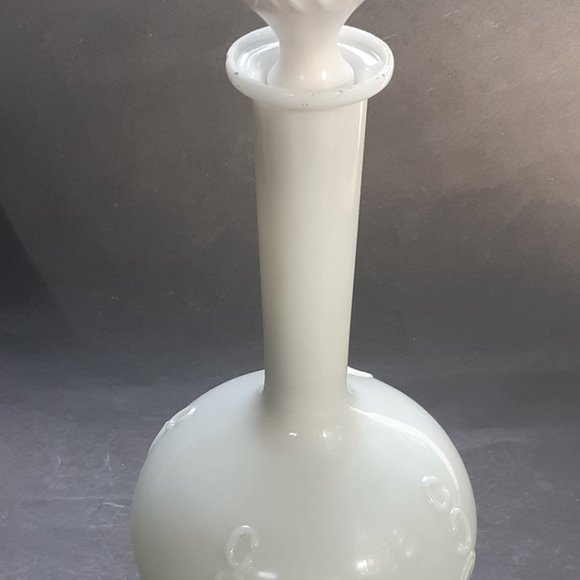 Milk Glass Victorian Decanter Apothecary Barber Bottle with Stopper Antique 11" - Picture 12 of 12